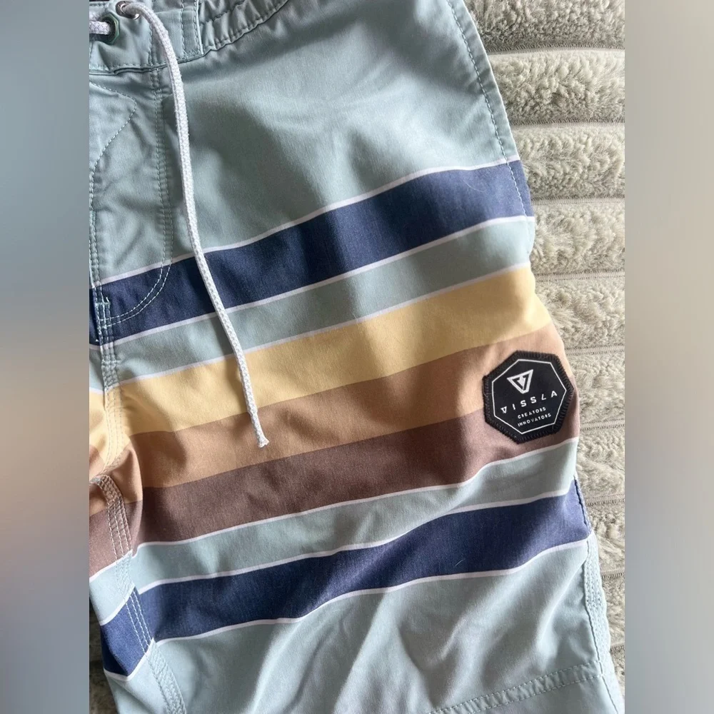 VISSLA Blue and Brown Board Shorts Quick-Dry Swimwear